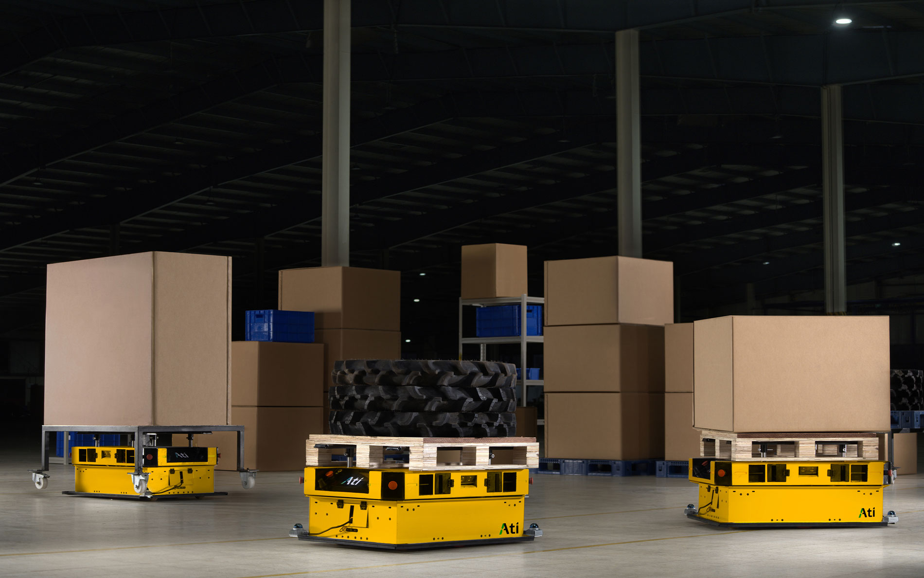 Sherpa Lifter 1000 autonomous lifting robot